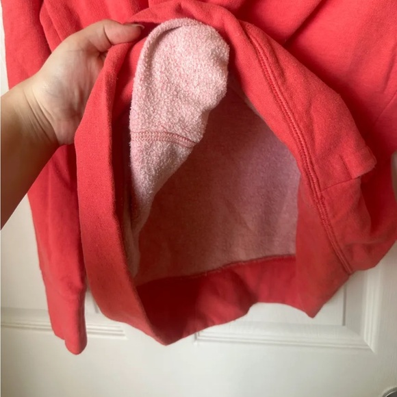 Pink Fleece Vineyard Vines Pullover - Picture 4 of 6